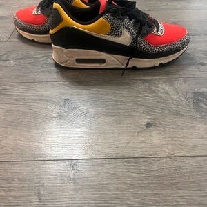 Nike Athletic Shoes air max 90 SE - Red, Yellow, Black